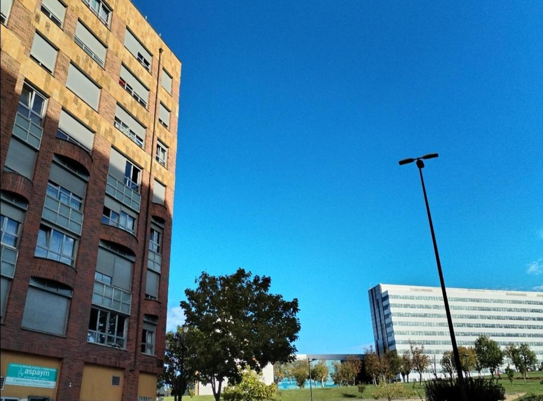 Apartamentos Chevere Rojo-Huca Oviedo Exterior foto